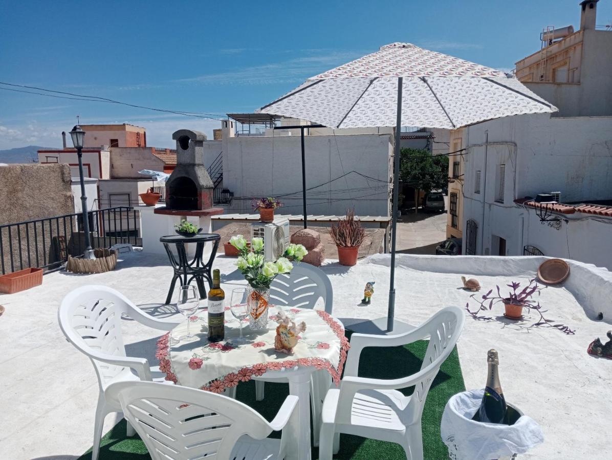 Villa Charming House In Illar With Mountain View And Balcony Exterior foto