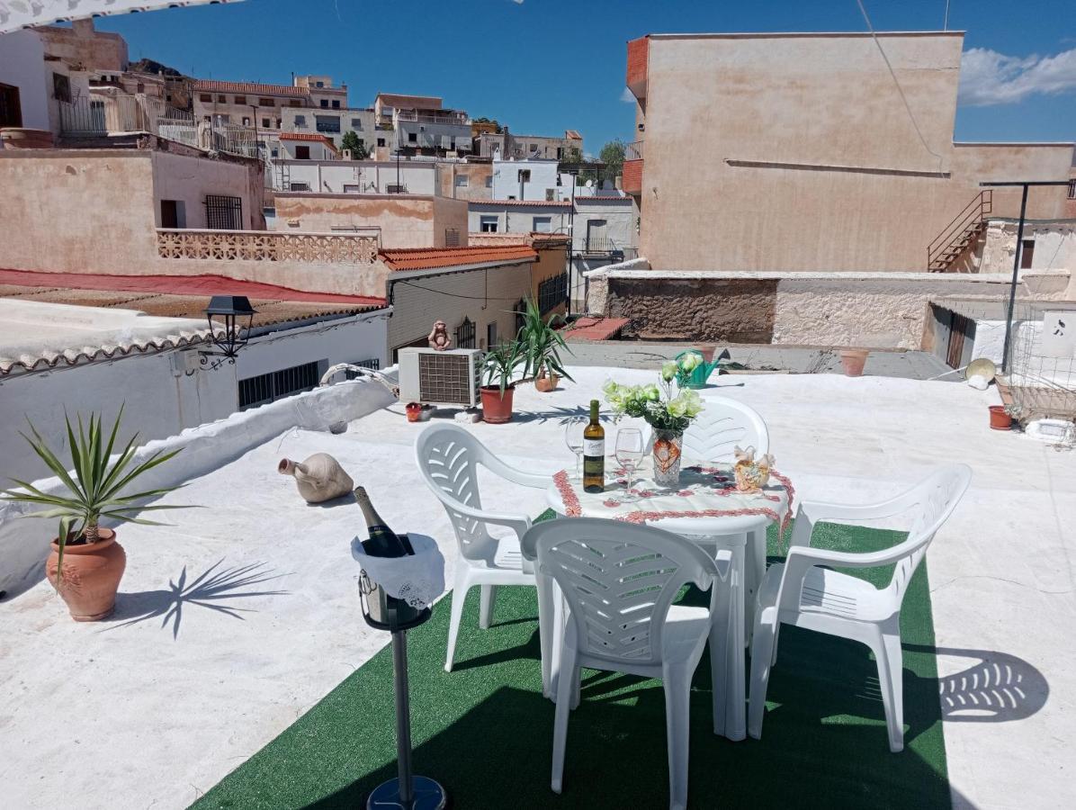 Villa Charming House In Illar With Mountain View And Balcony Exterior foto